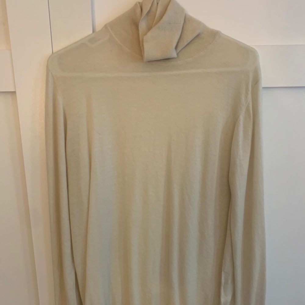 Cashmere turtleneck
